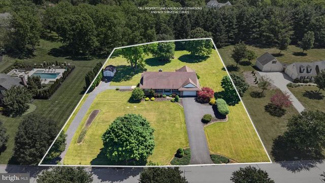 112 BRAMBLEWOOD LN, Lewisberry, PA 17339