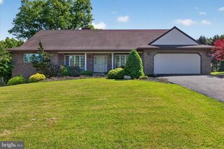 112 BRAMBLEWOOD LN, Lewisberry, PA 17339
