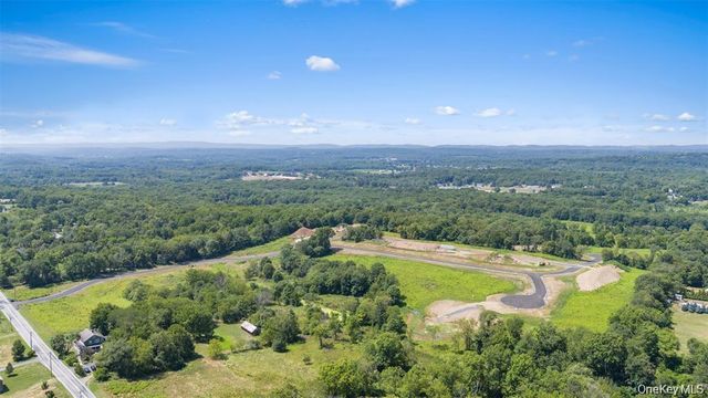 46 Azalea Lane, Slate Hill, NY 10973