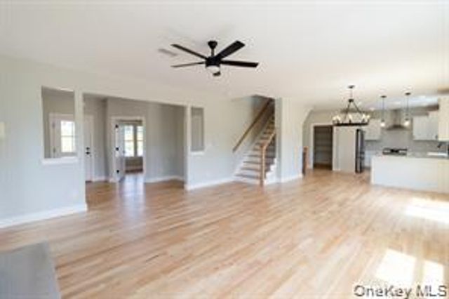 46 Azalea Lane, Slate Hill, NY 10973