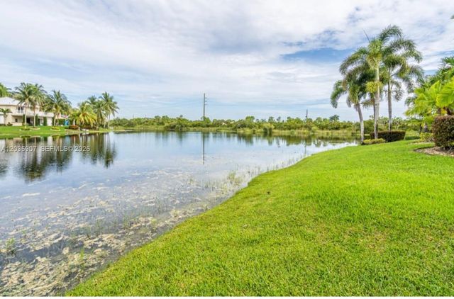 1333 SW 175th Way, Pembroke Pines, FL 33029