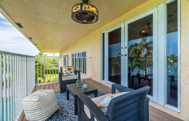 1333 SW 175th Way, Pembroke Pines, FL 33029