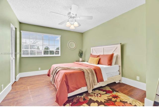 1333 SW 175th Way, Pembroke Pines, FL 33029