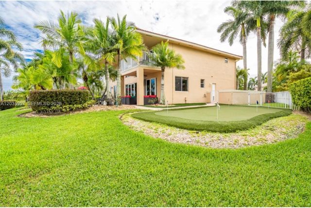 1333 SW 175th Way, Pembroke Pines, FL 33029