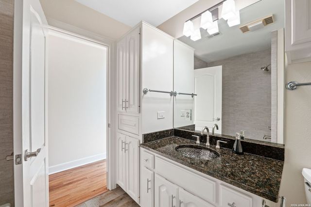 34 Longsford, San Antonio, TX 78209