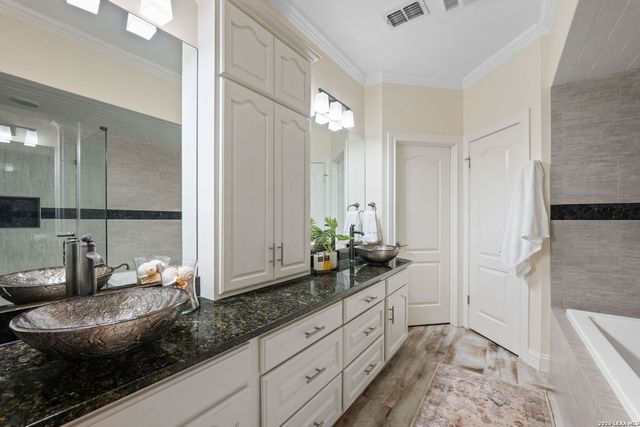 34 Longsford, San Antonio, TX 78209