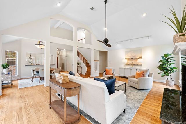 34 Longsford, San Antonio, TX 78209