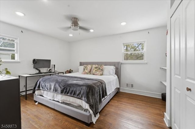 105 Osceola Ave, Middlesex Boro, NJ 08846