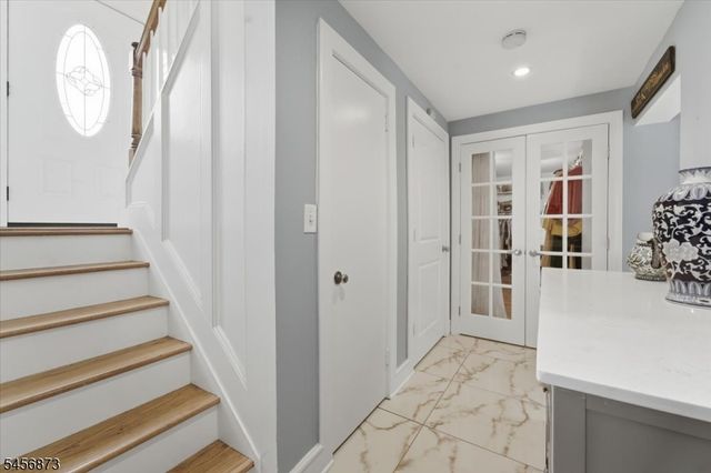 105 Osceola Ave, Middlesex Boro, NJ 08846