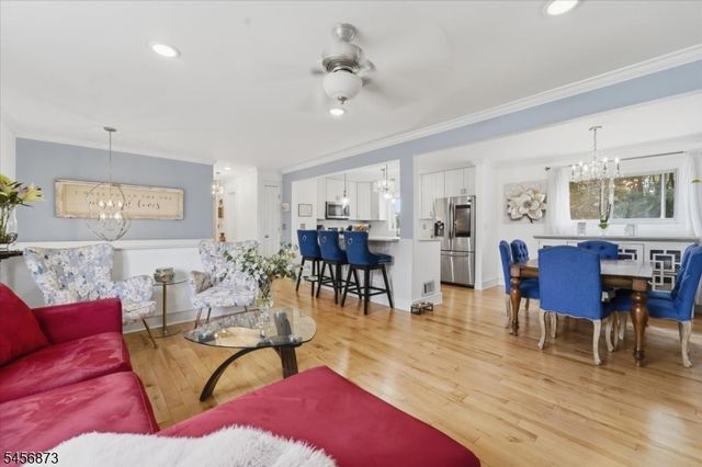 105 Osceola Ave, Middlesex Boro, NJ 08846