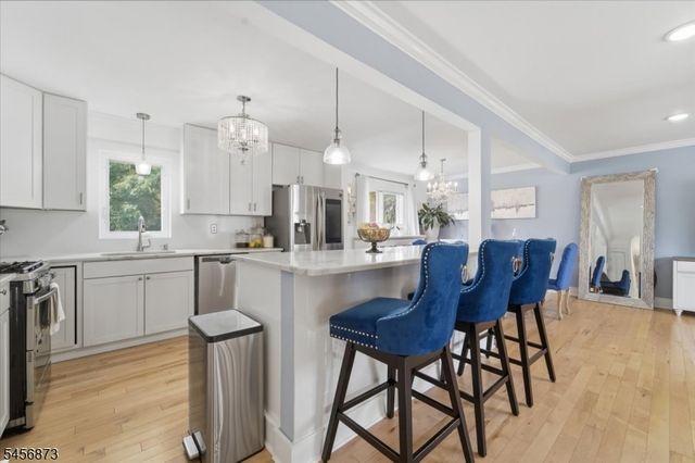 105 Osceola Ave, Middlesex Boro, NJ 08846