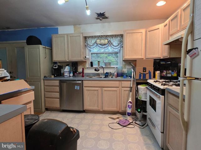 57 ANDIRON LN, Felton, DE 19943