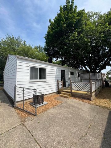 1051 1051 REDLEAF LANE Lane, Ypsilanti, MI 48198