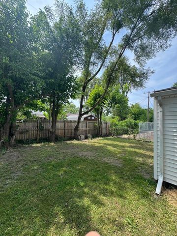 1051 1051 REDLEAF LANE Lane, Ypsilanti, MI 48198