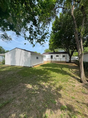 1051 1051 REDLEAF LANE Lane, Ypsilanti, MI 48198