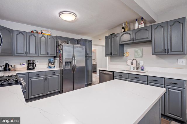 8092 TELEGRAPH RD, Severn, MD 21144