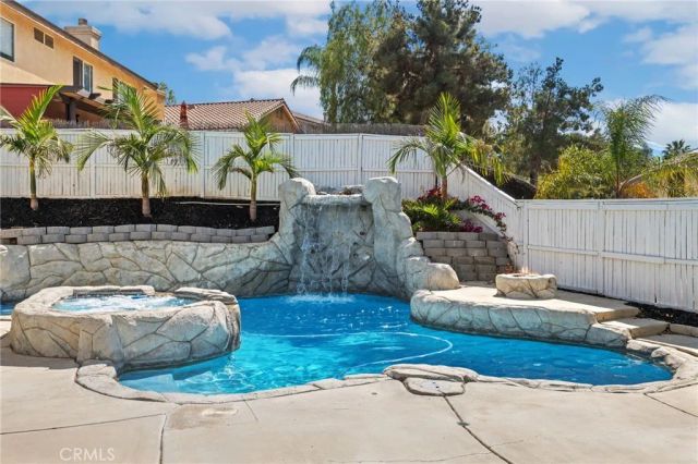 27483 Bunkerhill Drive, Corona, CA 92883