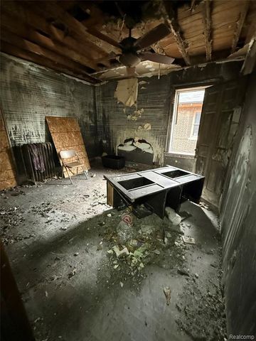 649 E Boston Boulevard, Detroit, MI 48202