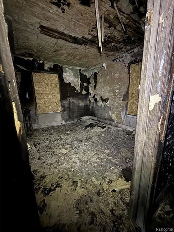 649 E Boston Boulevard, Detroit, MI 48202