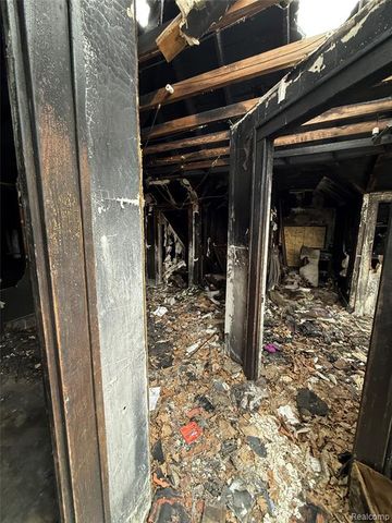 649 E Boston Boulevard, Detroit, MI 48202