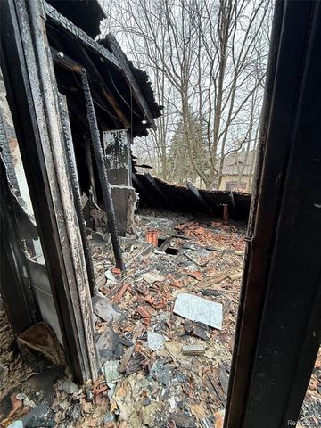 649 E Boston Boulevard, Detroit, MI 48202