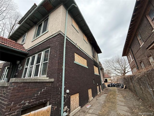 649 E Boston Boulevard, Detroit, MI 48202