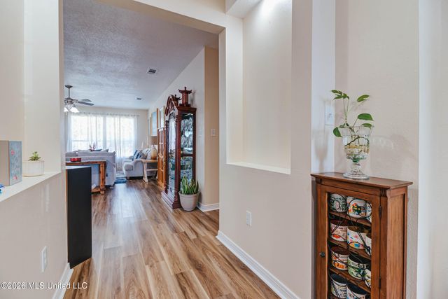 18026 Lake Vista Drive, Gulfport, MS 39503