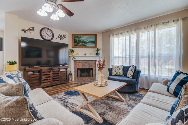 18026 Lake Vista Drive, Gulfport, MS 39503