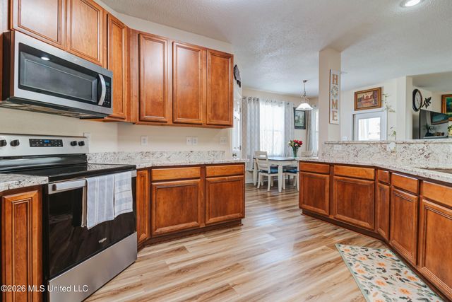 18026 Lake Vista Drive, Gulfport, MS 39503