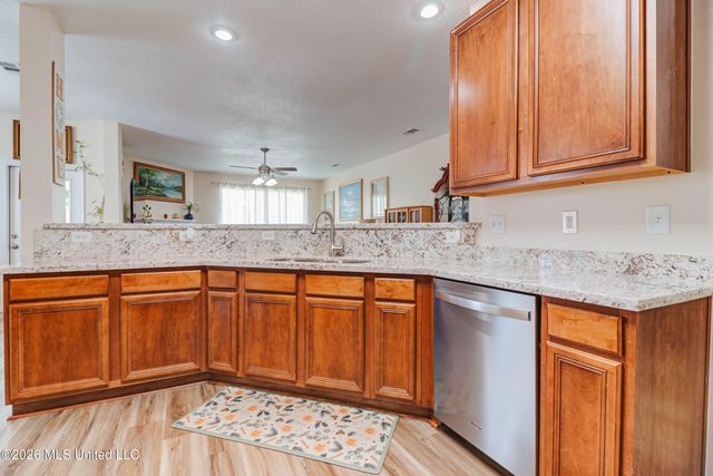 18026 Lake Vista Drive, Gulfport, MS 39503