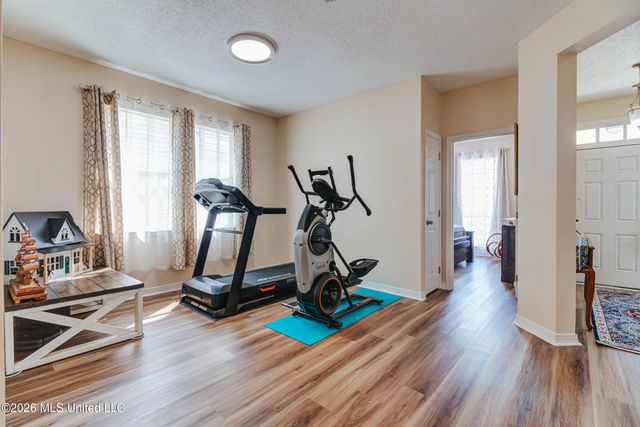 18026 Lake Vista Drive, Gulfport, MS 39503