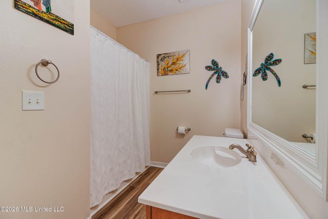 18026 Lake Vista Drive, Gulfport, MS 39503