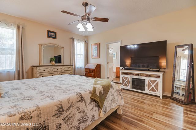 18026 Lake Vista Drive, Gulfport, MS 39503