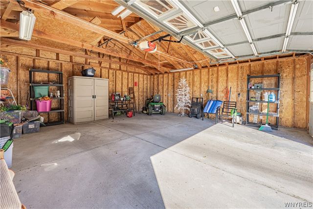 6523 Hatter Road, Newfane, NY 14108