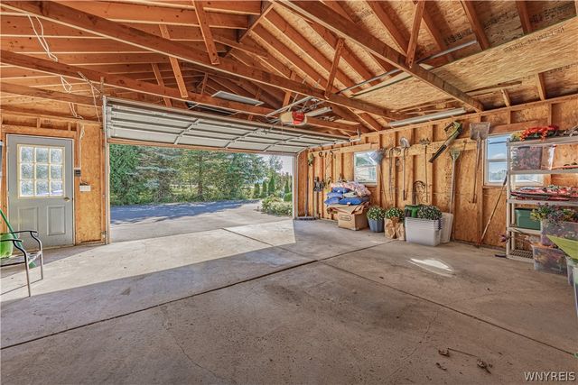 6523 Hatter Road, Newfane, NY 14108