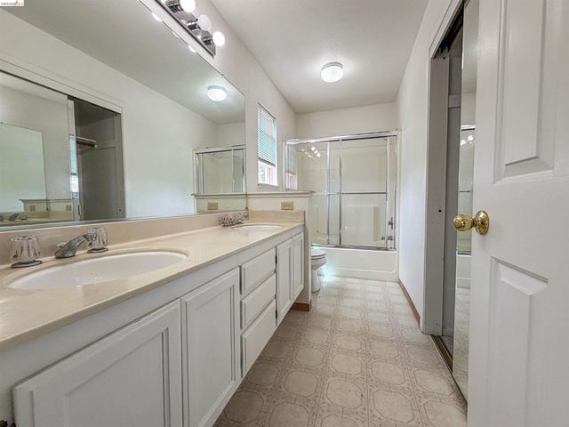 336 Lakespring Pl, Oakley, CA 94561