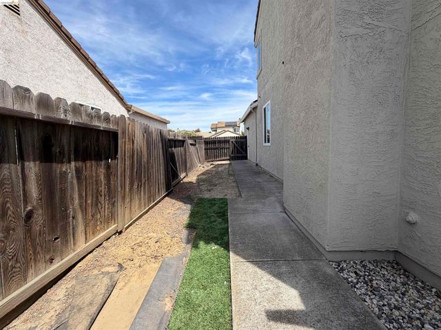 336 Lakespring Pl, Oakley, CA 94561