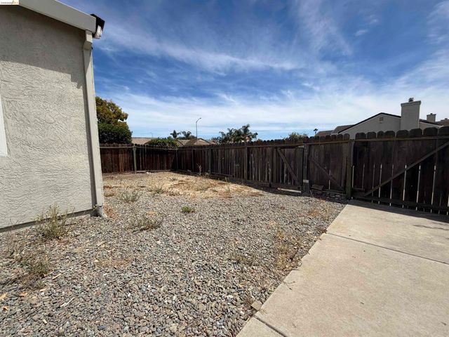 336 Lakespring Pl, Oakley, CA 94561