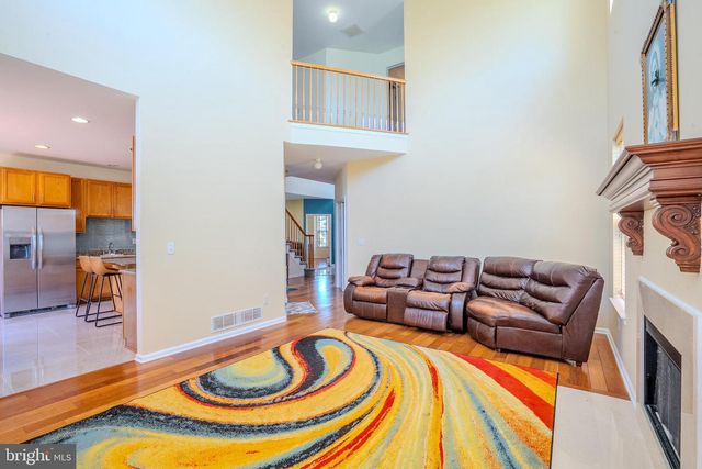 8 JUMPING BROOK COURT, Monroe Township, NJ 08831
