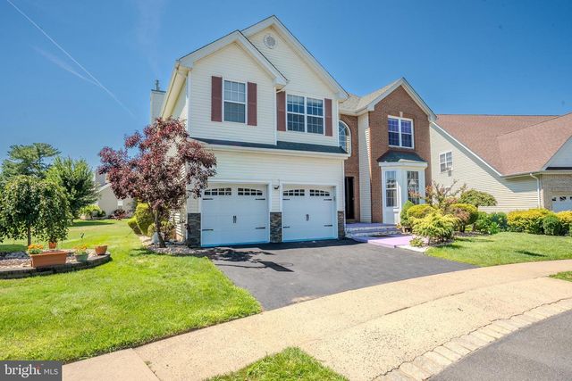 8 JUMPING BROOK COURT, Monroe Township, NJ 08831