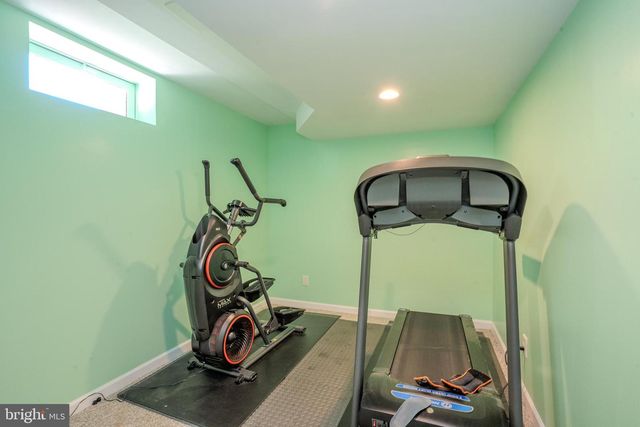 8 JUMPING BROOK COURT, Monroe Township, NJ 08831