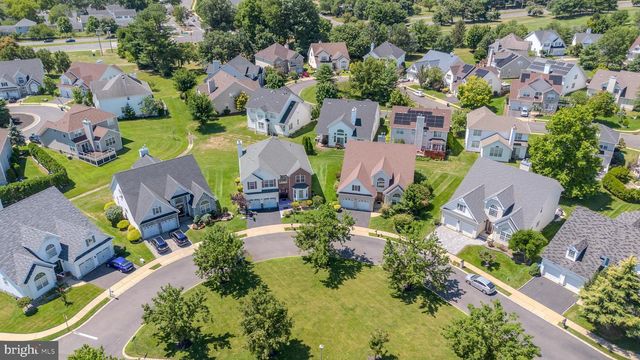 8 JUMPING BROOK COURT, Monroe Township, NJ 08831