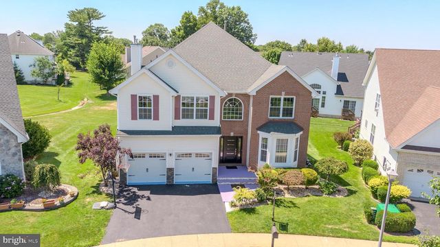 8 JUMPING BROOK COURT, Monroe Township, NJ 08831