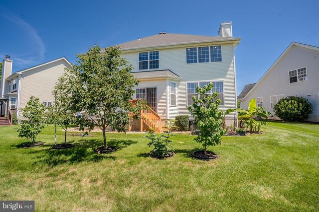 8 JUMPING BROOK COURT, Monroe Township, NJ 08831