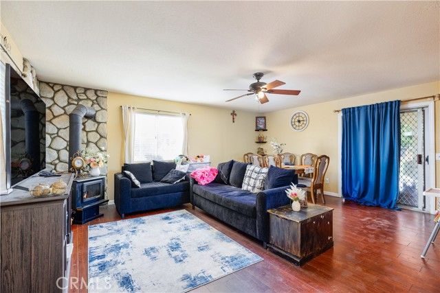 16336 Adelia, Hesperia, CA 92345