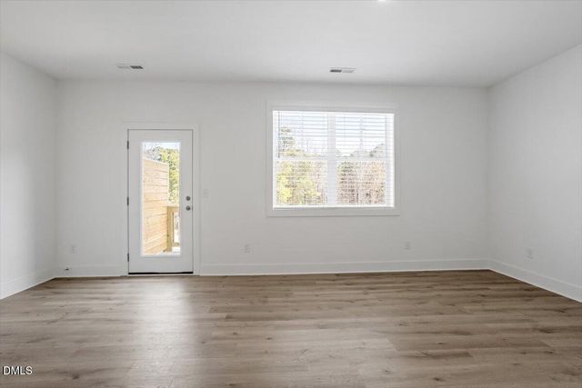 2290 Apex Peakway, Apex, NC 27502