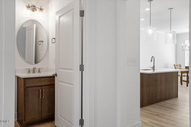 2290 Apex Peakway, Apex, NC 27502