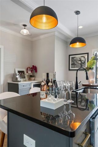 704 Rochelle Drive SW, Atlanta, GA 30310