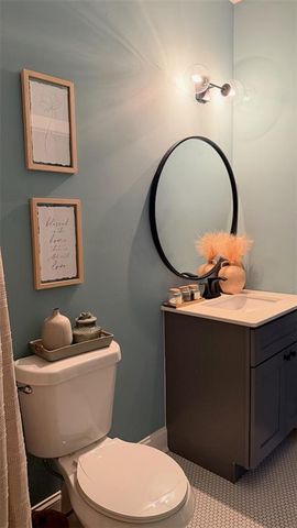 704 Rochelle Drive SW, Atlanta, GA 30310