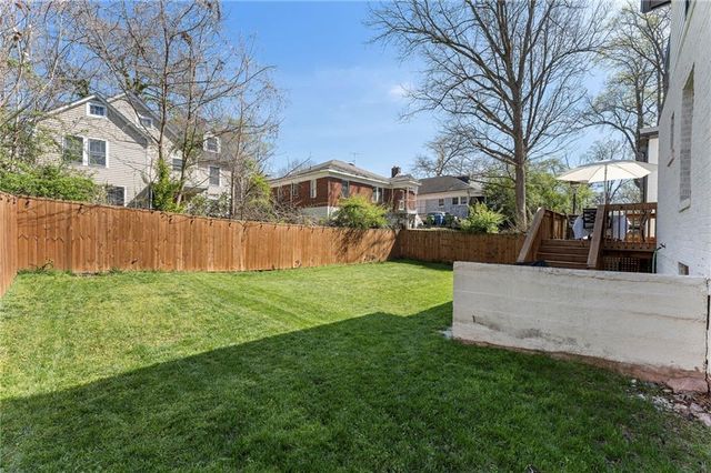 704 Rochelle Drive SW, Atlanta, GA 30310